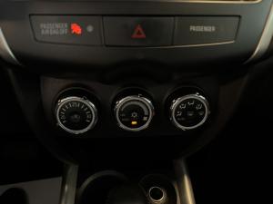 Miniature 17 Mitsubishi RVR SE AWD, Sièges chauffants, Lecteur MP3 2014
