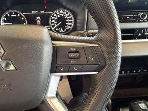 Miniature 18 Mitsubishi Outlander ES S-AWC, Sièges chauffants 2025
