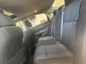 Miniature 23 Nissan Altima SV 2.5 berline 4 portes 2017