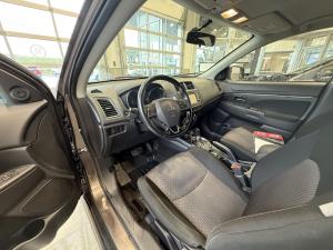 Miniature 10 Mitsubishi RVR SE Limited Edition 2.4L 4 portes CVT TI 2017