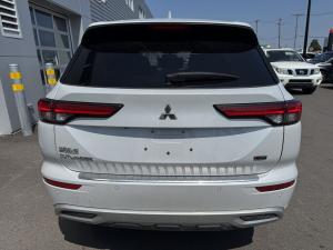 Miniature 6 Mitsubishi Outlander GT S-AWC, Toit pano, Système de son premium 2024