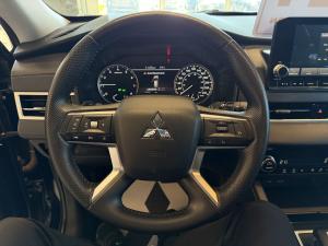 Miniature 15 Mitsubishi Outlander ES S-AWC, 7 passagers, Climatisation 2024