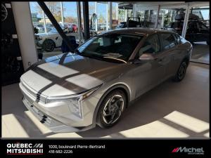 2025 Kia K4 EX, Volant chauffant - Image 1
