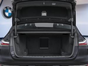 Miniature 7 BMW 750 xDrive Sedan 2026