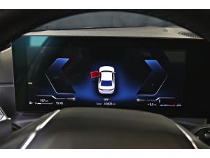 Miniature 15 BMW 330i xDrive Sedan 2023