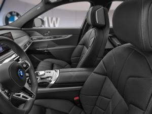 2026 BMW 760 xDrive Sedan - Image 1