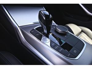 Miniature 12 BMW 3 Series xDrive Sedan 2022
