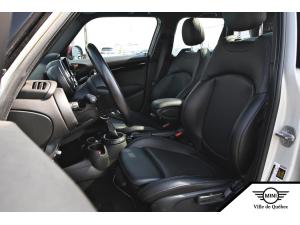 Miniature 17 Mini Cooper 5 Door 2017