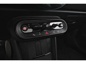 Miniature 12 Mini Cooper 5 Door 2025