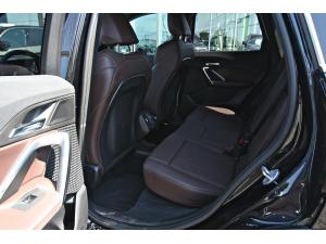 Miniature 16 BMW X1 xDrive28i 2025