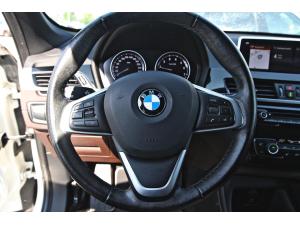 Miniature 15 BMW X1 xDrive28i 2020