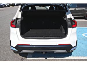 Miniature 10 BMW X1 xDrive28i 2023