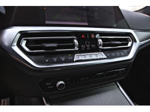 Miniature 13 BMW 330i xDrive Sedan (5R79) 2021