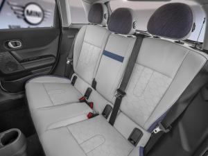 Miniature 9 Mini 5 door Cooper C FWD 2027