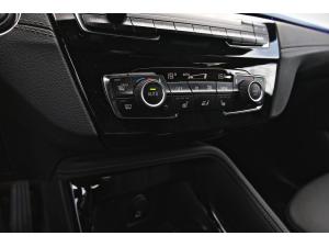 Miniature 13 BMW X1 xDrive28i 2021