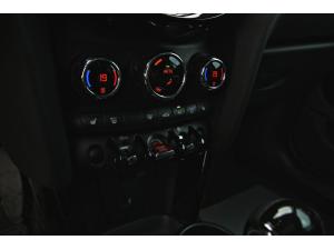 Miniature 13 Mini Cooper 5 Door 2024