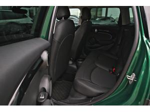 Miniature 16 Mini Cooper 5 Door 2024