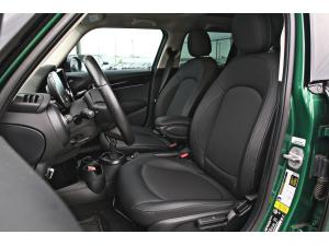 Miniature 17 Mini Cooper 5 Door 2024