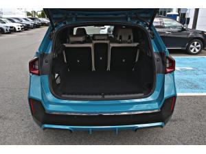 Miniature 10 BMW X1 xDrive28i 2025