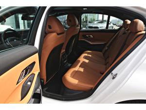 Miniature 17 BMW 3 Series 330i xDrive | Premium Essential Package 2024