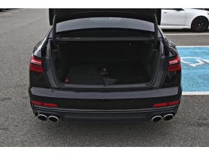 Miniature 10 Audi S6 2.9 TFSI quattro 2025