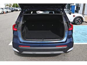 Miniature 10 BMW X1 xDrive28i 2025