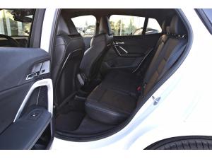 Miniature 17 BMW X2 xDrive28i 2026