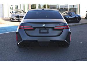 Miniature 8 BMW M5 Sedan 2025
