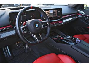 Miniature 11 BMW M5 Sedan 2025