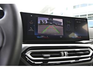 Miniature 12 BMW 330i xDrive Sedan 2024