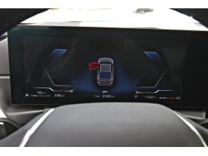 Miniature 14 BMW 330i xDrive Sedan 2024