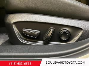 Miniature 10 Toyota Prius Xse 2025