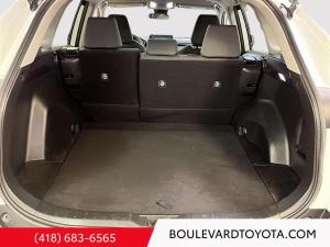 Miniature 18 Toyota Rav4 Le, Hybride, Awd 2022