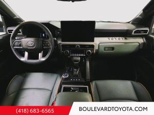 Miniature 24 Toyota Tacoma Groupe Trailhunter 2025
