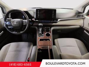 Miniature 17 Toyota Sienna Le, 8 Places 2022