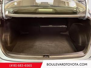 Miniature 18 Toyota Corolla hybride LE CVT 2025
