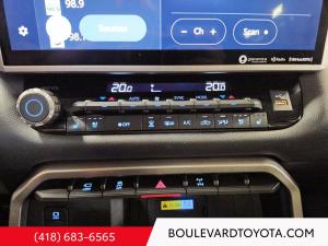 Miniature 16 Toyota Tundra Limited Hybride Crewmax 4X4 2023
