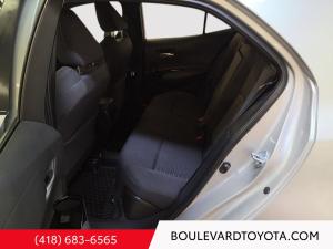 Miniature 17 Toyota Corolla Base 2021