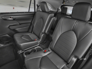 Miniature 5 Toyota Highlander Xle 2026