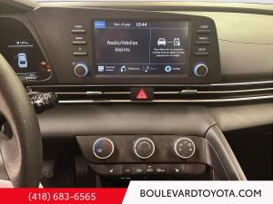 Miniature 12 Hyundai Elantra Essential BM 2022