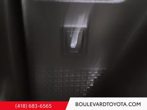 Miniature 23 Chrysler Pacifica Limited 2025