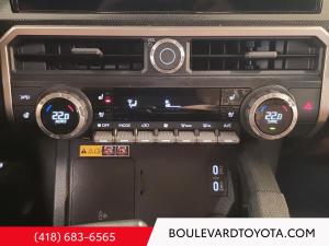 Miniature 16 Toyota 4Runner Groupe Limited, 7 Places, 4X4 2025