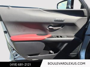 Miniature 8 Lexus UX UX 300h CVT 2025
