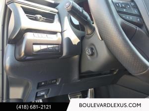 Miniature 13 Lexus UX UX 300h CVT 2025