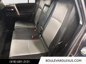 Miniature 18 Toyota 4Runner 4Runner SR5 V6 4 roues motrices 2019