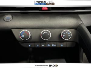 Thumbnail 15 Hyundai Elantra Preferred 2023