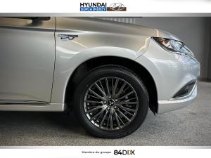 Miniature 8 Mitsubishi Outlander Black Edition 2022