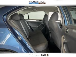 Thumbnail 24 Volkswagen Jetta Trendline 2015