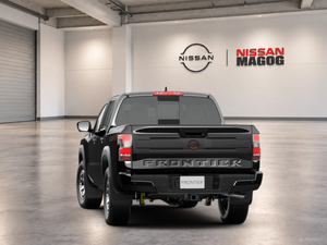 Thumbnail 7 Nissan Frontier PRO-4X De luxe à cabine double et à EC 2027