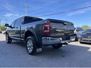 Miniature 6 RAM 3500 Limited Mega Cab 4x4 caisse de 6,4 pi 2022